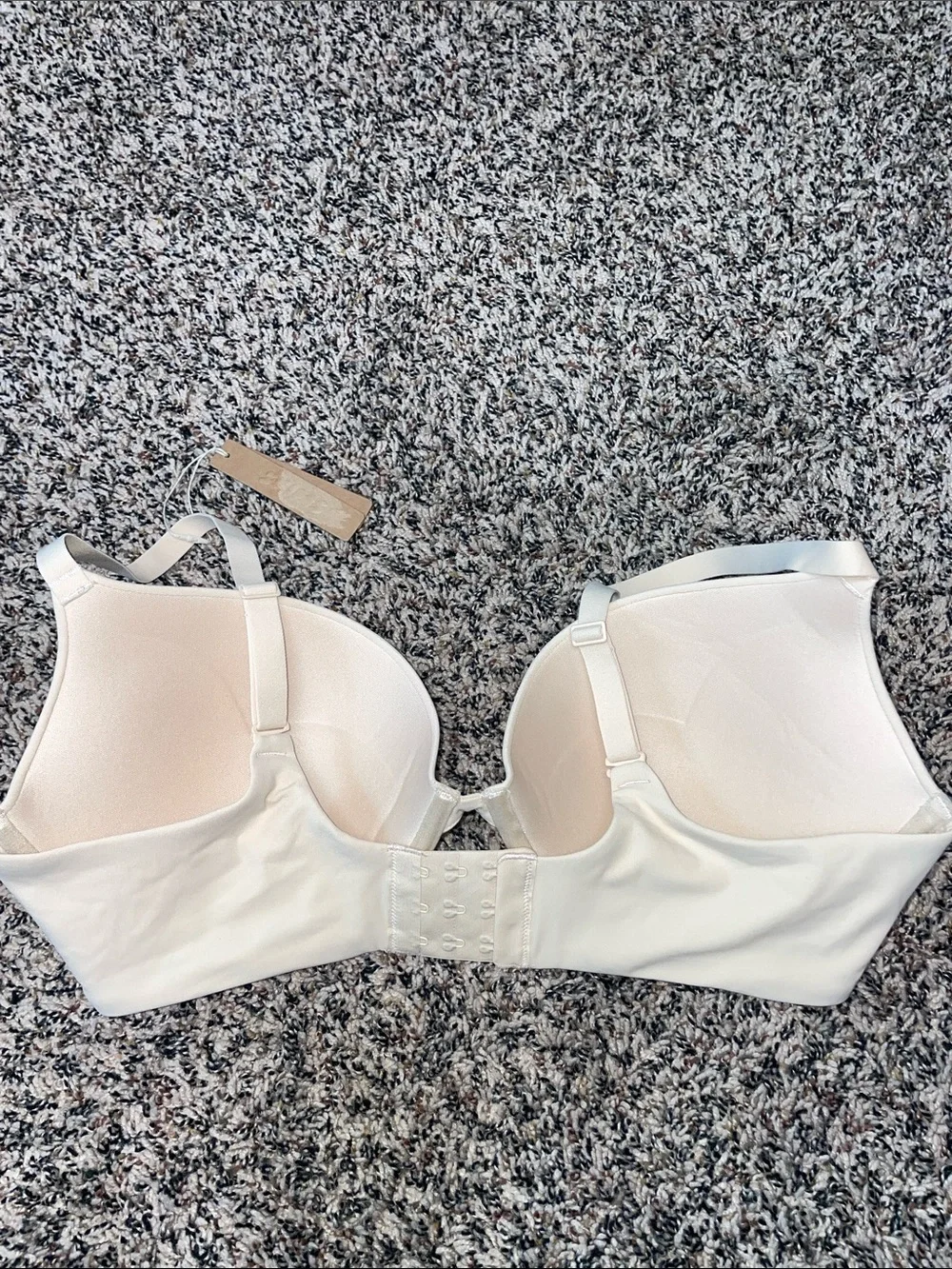 SKIMS Super Push Up Bra Sand Size 38C | NWT - Picture 3 of 6